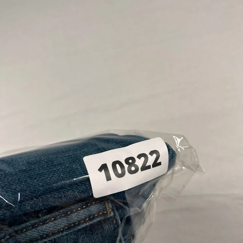Levis fair used